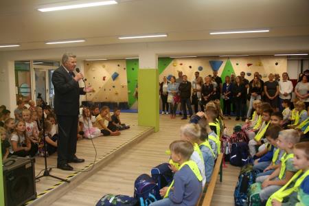 PRVOŠOLČKI CERKNICA 10 FOTO LJUBO VUKELIČ